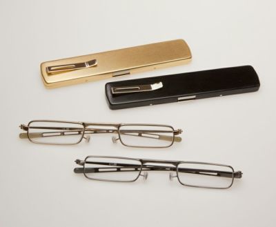 携帯シニアグラス 老眼鏡 スレンダーアイズ | メガネのまつい